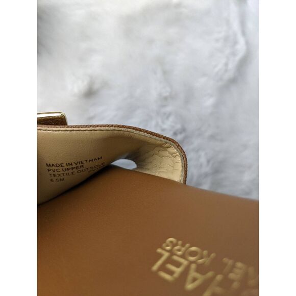 Michael Kors Colleen Acorn Leather Thong Sandals Size 6.5M - Picture 6 of 7